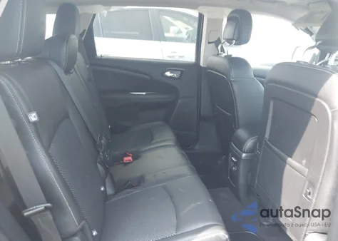 2020 Dodge Journey Crossroad z USA, uszkodzony, nr VIN 3C4PDCGB6LT254380